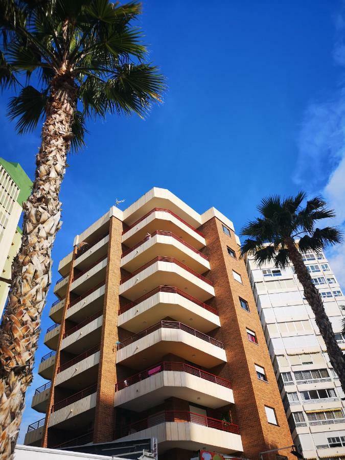 Carlos V Apartment Бенидорм Экстерьер фото